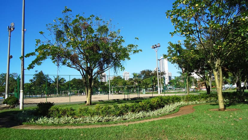 Praça dos Namorados