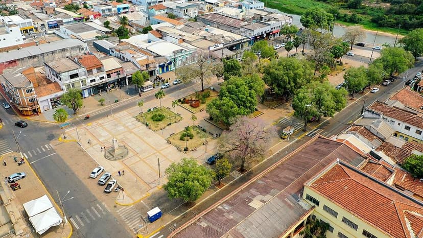 Casario Colonial e Marco do Jauru