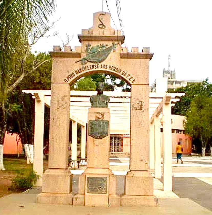 Monumento ao Arcanjo São Gabriel