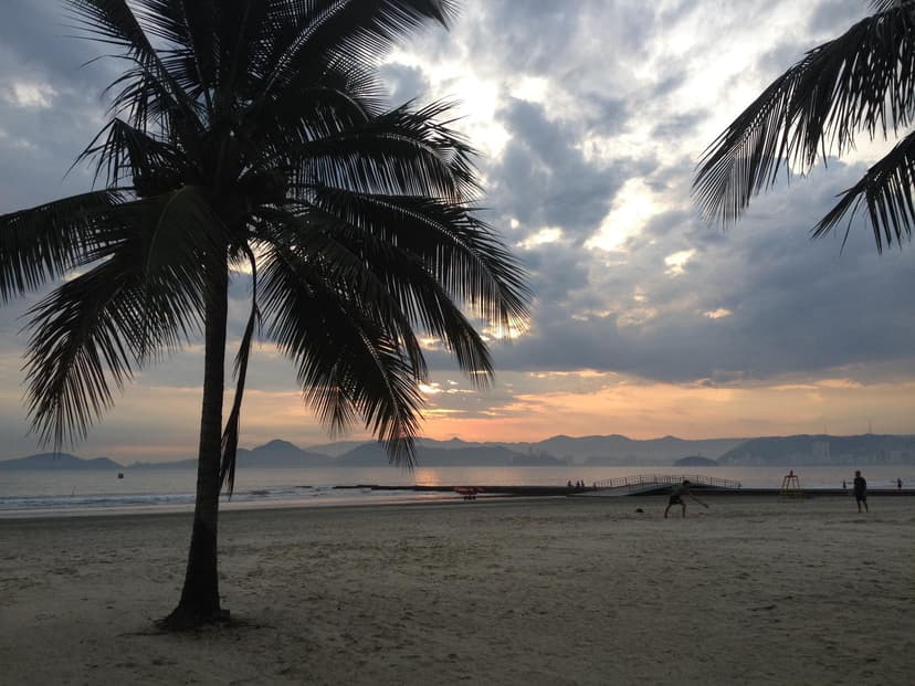 Orla da Praia (maior jardim de praia do mundo)