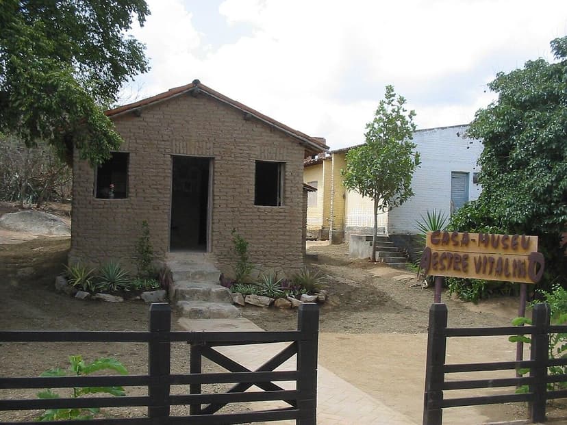Casa-museu Mestre Vitalino